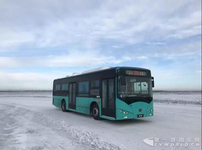 零下50℃!滿載續航200公里!比亞迪K8輕松征服海拉爾.jpg 零下50℃!滿載續航200公里!比亞迪K8輕松征服海拉爾.jpg