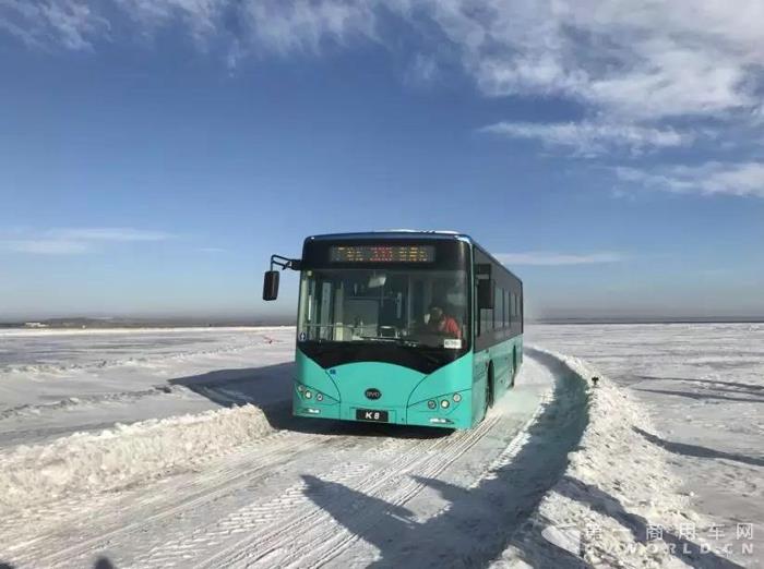 零下50℃!滿載續航200公里!比亞迪K8輕松征服海拉爾2.jpg 零下50℃!滿載續航200公里!比亞迪K8輕松征服海拉爾2.jpg