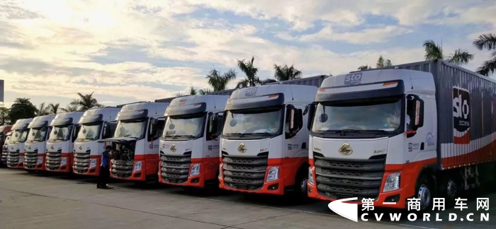 乘龍汽車3.png 乘龍汽車3.png