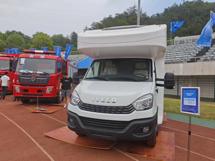 image033.jpg image033.jpg