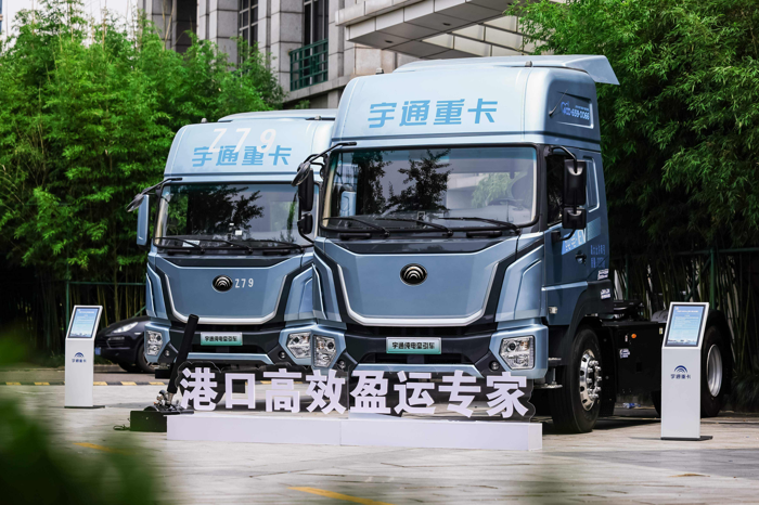 測(cè)評(píng)宇通T400 4×2港口牽引車.png