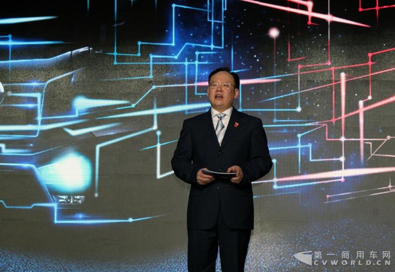 一汽集團(tuán)黨委常委、副總經(jīng)理邱現(xiàn)東