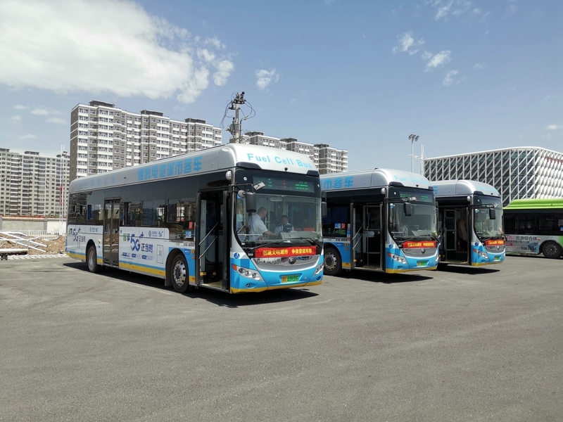 張家口時不時可以看到的氫燃料公交車