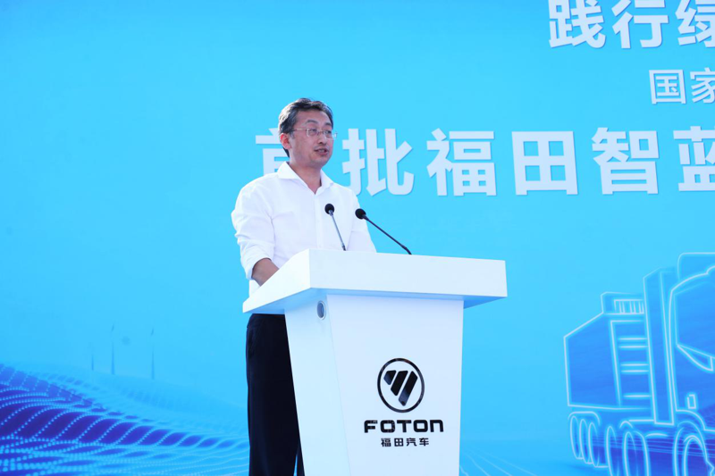 鞏月瓊表示，采用車電分離的模式，用戶只需一次性支付或租賃不含電池的車體，并將換電作為類似加油的成本，而大幅減少初期投入和使用成本。根據統計，按照50輛重卡規模計算，三年下來，采用換電重卡模式可以比傳統能源重卡節省成本1160萬元。因此，在特定運輸場景下，換電重卡或將成為用戶的選擇之一。