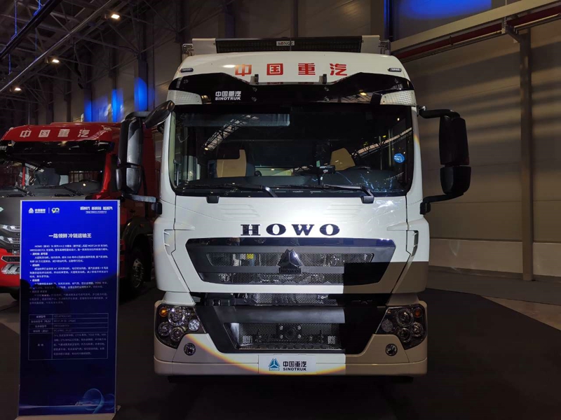 重汽豪沃TX系列4×2冷藏車（豪華版），重汽MC07國五發(fā)動機(jī)