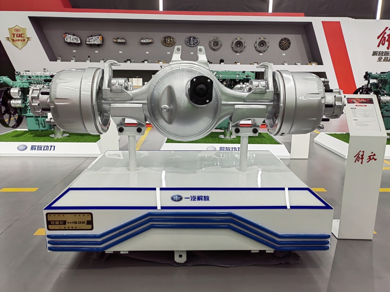 解放輕量化440驅動橋