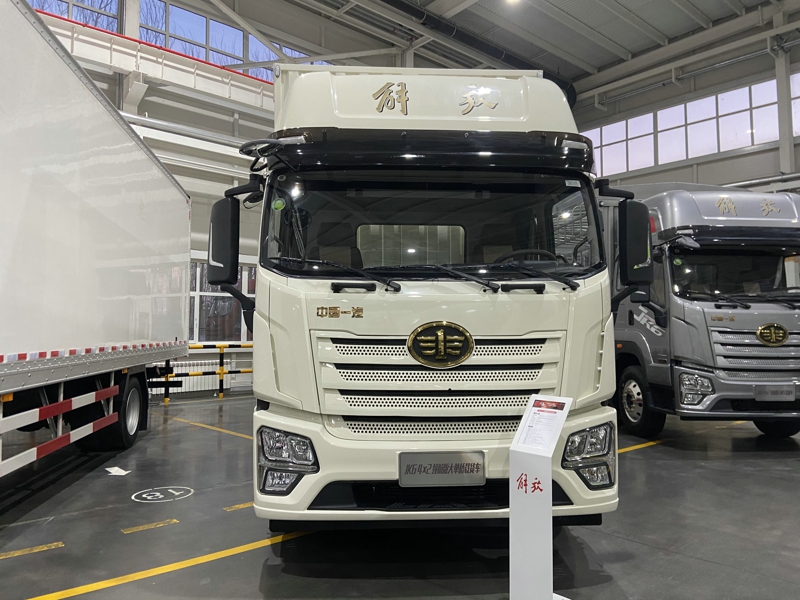 解放JK6 4×2領航版大單橋載貨車